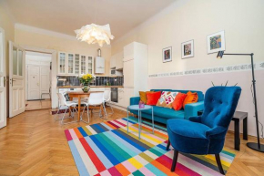 Playful 2-Bedroom Apartment in the Center